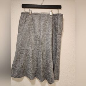 Ann Taylor Gray Women's Skirt Size 8
